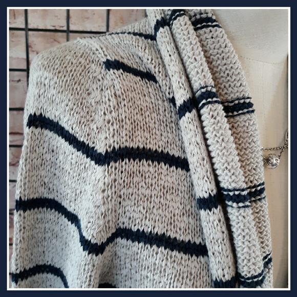 NWT BCBGMaxazria Jane Striped Cardigan Sweater - Picture 4 of 8